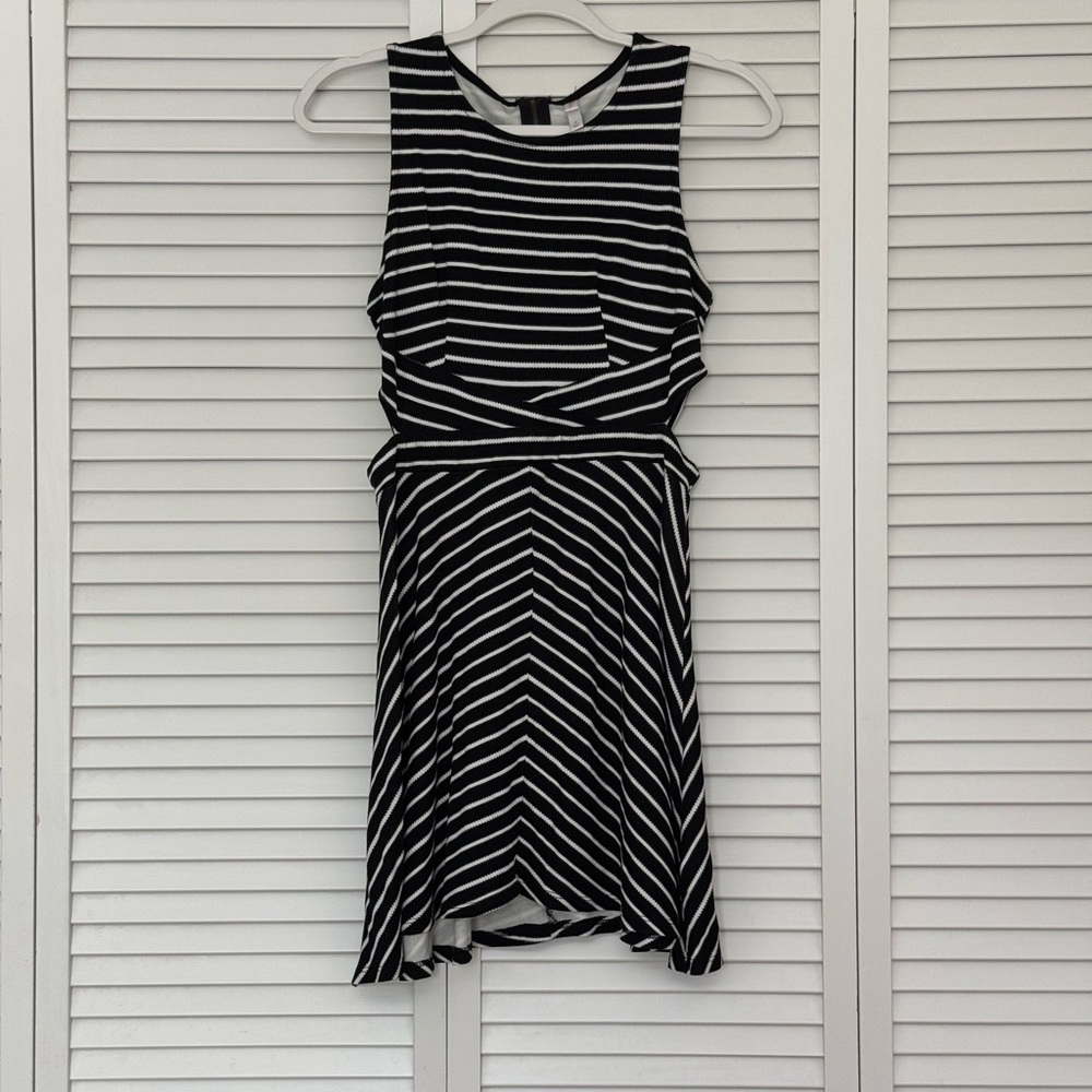 Black and White Striped Dress Sz Small
